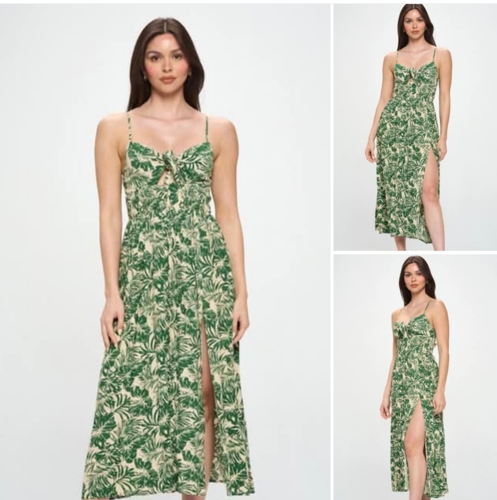 Blush & DAY Green Leaf Print Maxi Dress